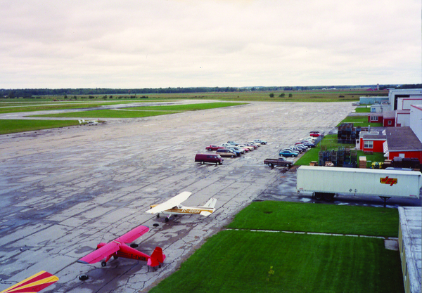 GlasGrid GG 100_CAN_1993_Centralia Airport