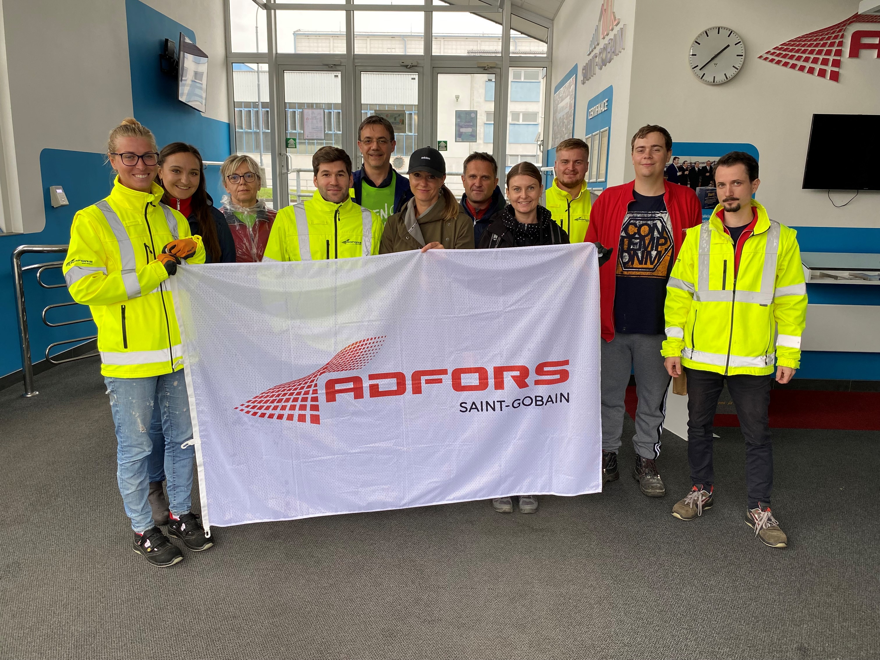 World Cleanup Day ADFORS Group Picture